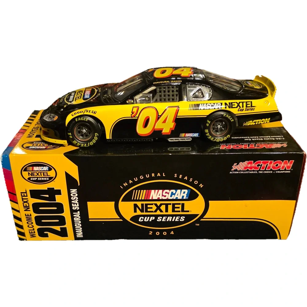 2004 NASCAR Nextel Cup Inaugural Season Program Car Monte Carlo 1:24 Nascar